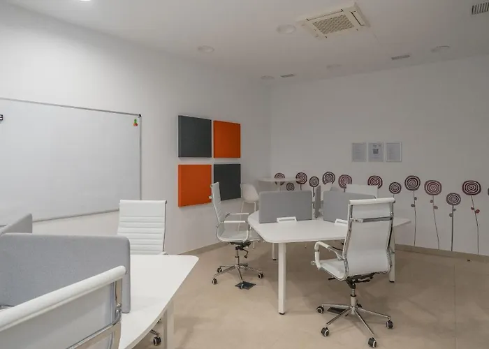 Xpce Jade Tower, Pool-spa-gym-cinema-beach And Parking Free *