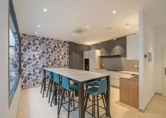 Apartmán Xpce Jade Tower, Pool-spa-gym-cinema-beach And Parking Free Fuengirola