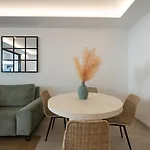 Xpce Jade Tower, Pool-spa-gym-cinema-beach And Parking Free דירה *