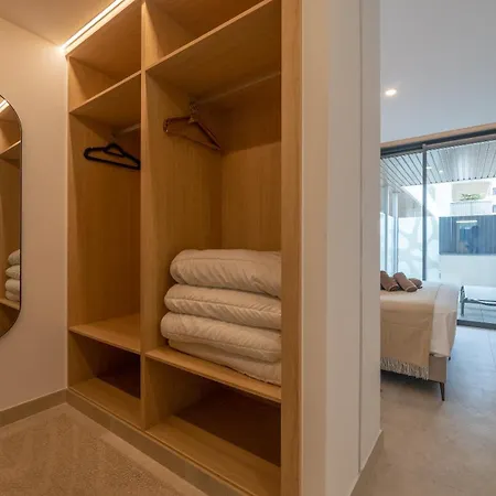 Xpce Jade Tower, Pool-spa-gym-cinema-beach And Parking Free Lejlighed Fuengirola
