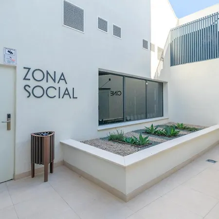 Xpce Jade Tower, Pool-spa-gym-cinema-beach And Parking Free * Fuengirola