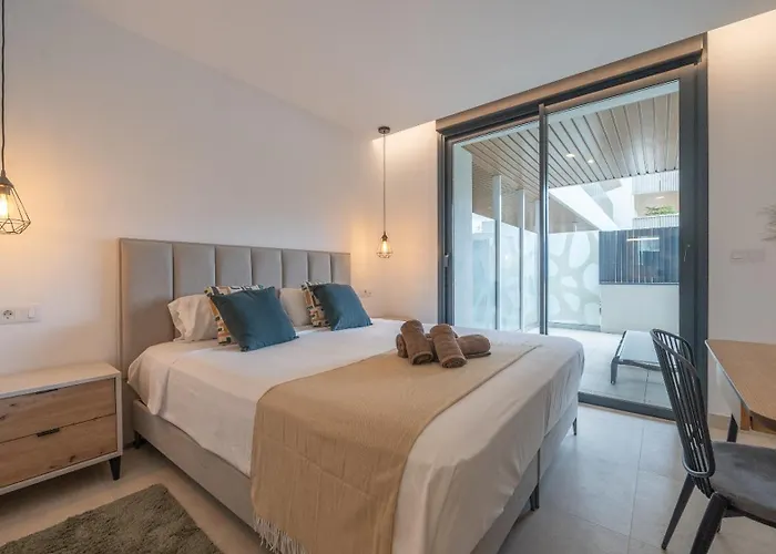 Xpce Jade Tower, Pool-spa-gym-cinema-beach&parking Free Apartament