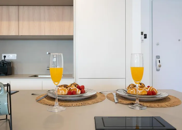 Xpce Jade Tower, Pool-spa-gym-cinema-beach&parking Free Apartament Fuengirola