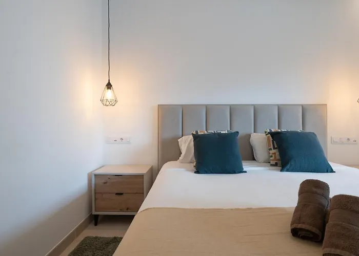 Xpce Jade Tower, Pool-spa-gym-cinema-beach And Parking Free Apartment *