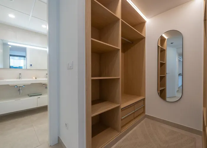 Apartment Xpce Jade Tower, Pool-spa-gym-cinema-beach And Parking Free *