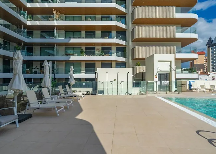 Apartment Xpce Jade Tower, Pool-spa-gym-cinema-beach And Parking Free