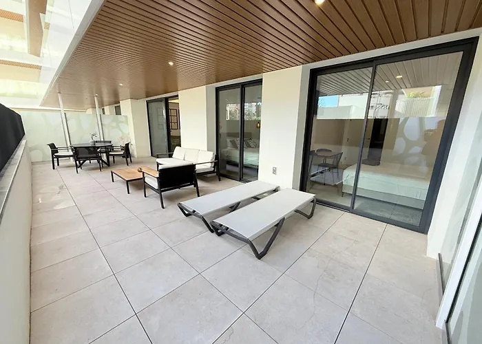 Xpce Jade Tower, Pool-spa-gym-cinema-beach&parking Free Apartament