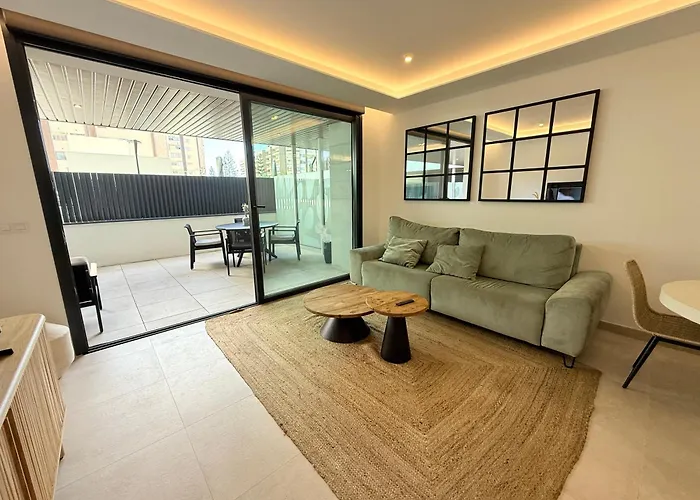 Xpce Jade Tower, Pool-spa-gym-cinema-beach&parking Free Fuengirola