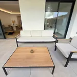 Xpce Jade Tower, Pool-spa-gym-cinema-beach And Parking Free Apartment